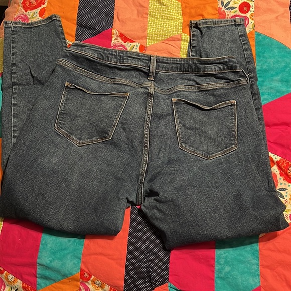 Universal Thread Jeans - Picture 2 of 3